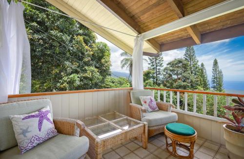 Honaunau-Napoopoo House | Hale Mauka
