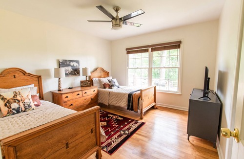 Canton House | Half Moon Farm