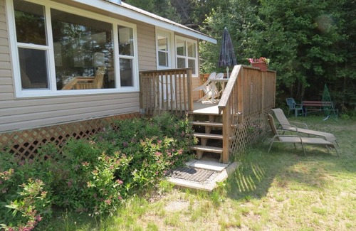 Dysart et al Cottage | Haliburton Lake Cottage Rental - Waterfront