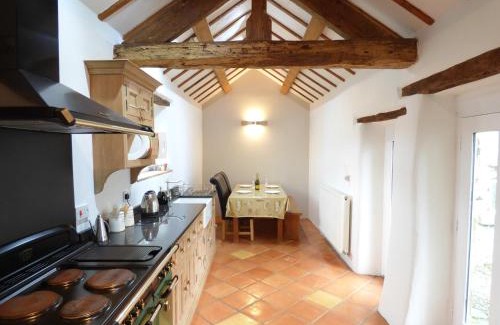 Earl Sterndale House | Hall End Barn