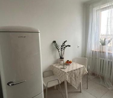 Nowa Praga Apartment | Hallera app