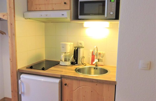 Orelle Apartment | Hameau 8 002 - SPA & PISCINE appartement 4 pers