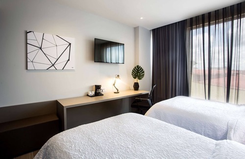 David Hotel | Hampton by Hilton David