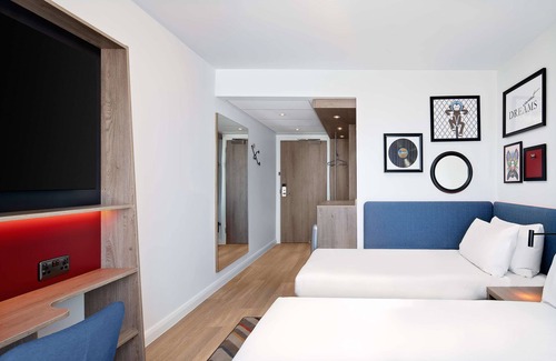 High Wycombe Hotel | Hampton by Hilton High Wycombe
