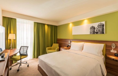 Westend Hotel | Hampton By Hilton Munich City West