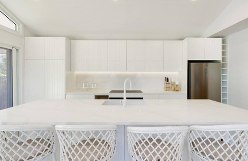 Killcare Heights House | Hampton Heights by HolidayCo.