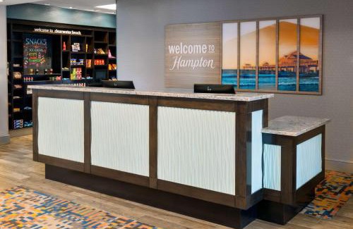 Clearwater Beach Hotel | Hampton Inn and Suites Clearwater Beach