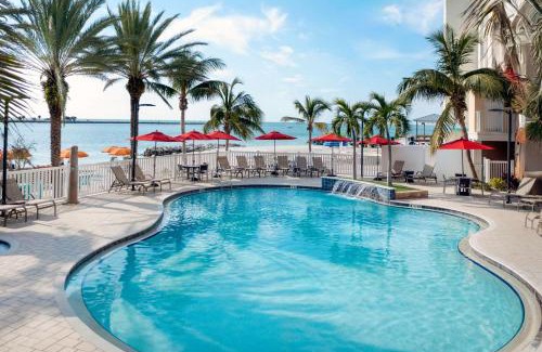 Clearwater Beach Hotel | Hampton Inn and Suites Clearwater Beach
