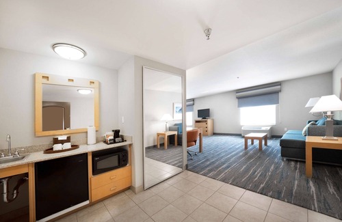 Madera Hotel | Hampton Inn And Suites Madera