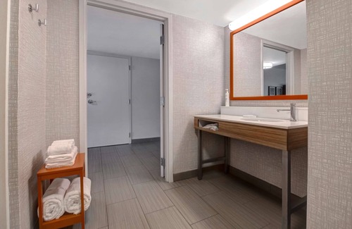 Anderson Hotel | Hampton Inn Anderson/Alliance Business Park