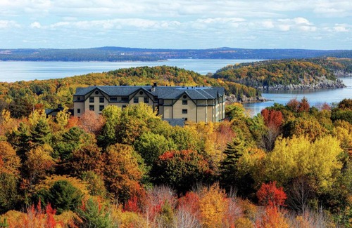 Bar Harbor Hotel | Hampton Inn Bar Harbor