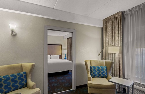 Bloomington Hotel | Hampton Inn Bloomington