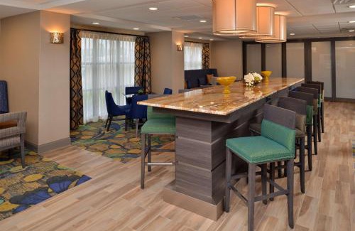 Broussard Hotel | Hampton Inn Broussard-Lafayette