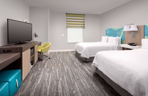 Seybold Hotel | Hampton Inn Miami - Airport East, FL