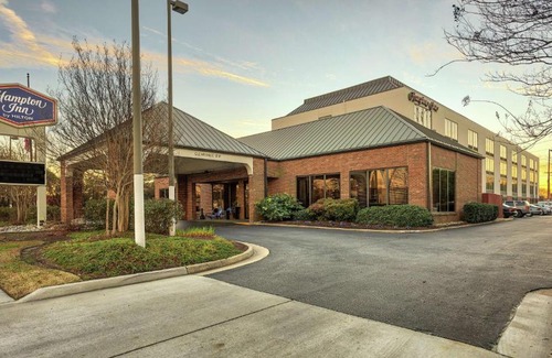 Fleet Hotel | Hampton Inn Norfolk-Naval Base