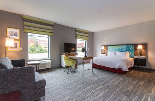 Allen Park Hotel | Hampton Inn & Suites Allen Park