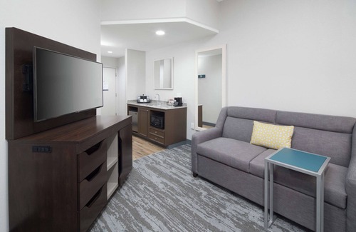 Fairlie-Poplar Historic District Hotel | Hampton Inn & Suites Atlanta-Downtown