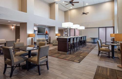Banning Hotel | Hampton Inn & Suites Banning/Beaumont