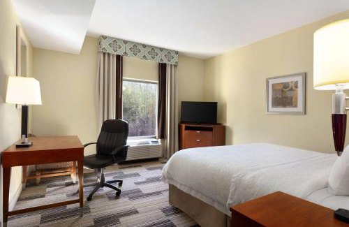 Irondale Hotel | Hampton Inn & Suites Birmingham Airport Area