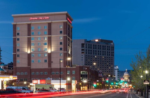 Boise Hotel | Hampton Inn & Suites Boise-Downtown
