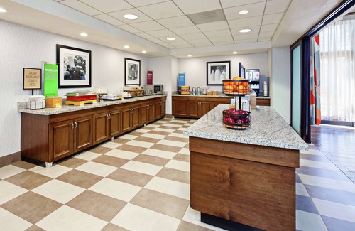 Chino Hills Hotel | Hampton Inn & Suites Chino Hills