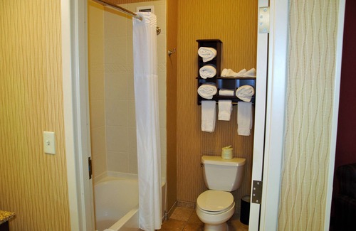 Corryville Hotel | Hampton Inn & Suites Cincinnati/Uptown-University Area