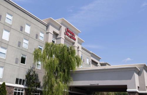 Greensboro Hotel | Hampton Inn & Suites Greensboro/Coliseum Area