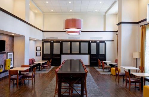 Rohnert Park Hotel | Hampton Inn & Suites Rohnert Park - Sonoma County