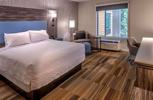 South Lake Tahoe Hotel | Hampton Inn & Suites South Lake Tahoe