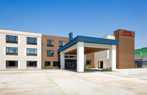 Midway District Hotel | Hampton Inn & Suites San Diego Seaworld