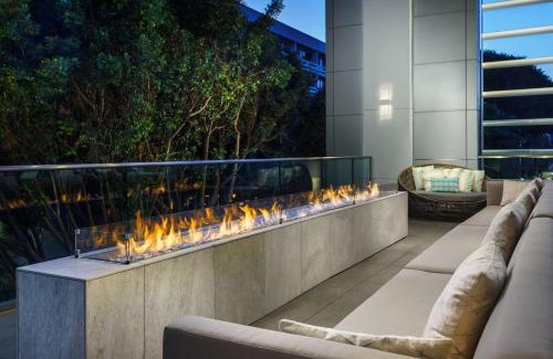 Downtown Hotel | Hampton Inn & Suites Santa Monica