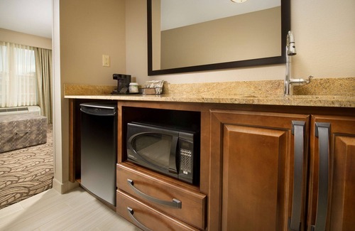 Downtown San Antonio Hotel | Hampton Inn & Suites San Antonio-Downtown/Market Square
