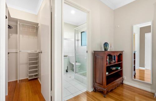 South Fremantle House | Hampton Retreat - South Fremantle Escape
