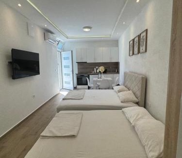 Herceg Novi Municipality Apartment | Hana Apartmani