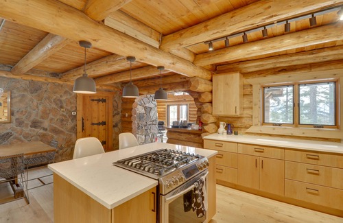 Whitefish Cabin | Hand-Crafted Cabin w/Whitefish Lake Views!