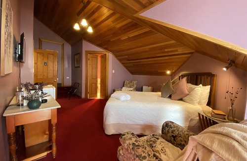 Stanley House | Hanlon Guest House