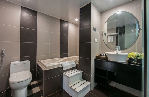 Dong Da Hotel | Hanoi Emotion Hotel