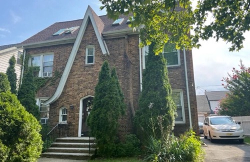 Weequahic House | HANSBURY BASEMENT APARTMENT NEWARK NJ