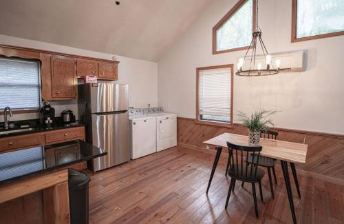 Blairsville House | Hansel - Spacious Cabin - Views - Greenery - Deck
