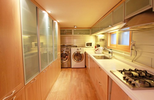 Yeonhui-dong House | Hanso Presidential Suite Hanok Hotel