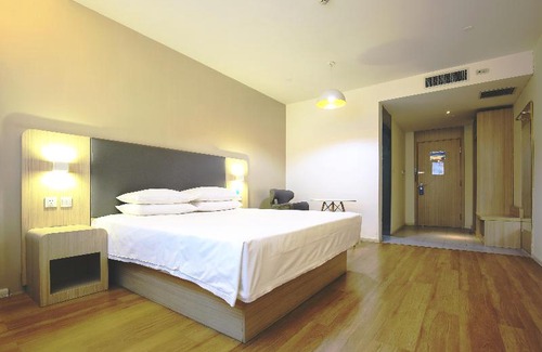 Songshan District Hotel | Hanting Hotel Chifeng Bus Station