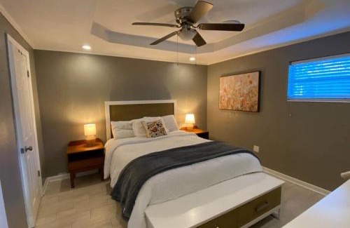 Lakeland House | Happy Days at Two Oaks Entire Home Minutes From Beautiful Lake Hollingsworth