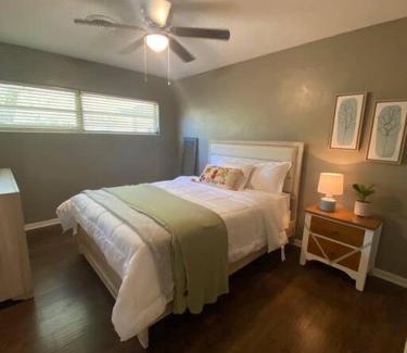 Lakeland House | Happy Days at Two Oaks Entire Home Minutes From Beautiful Lake Hollingsworth