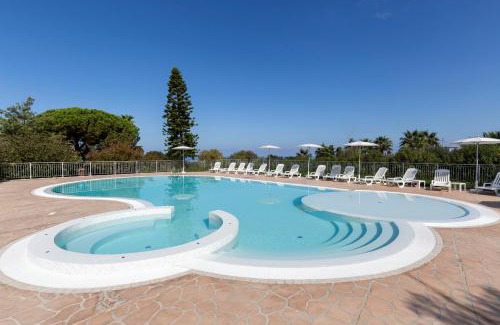 Ricadi Apartment | Happy Days