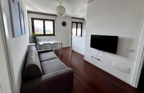 San Donato Milanese Apartment | Happy Home close to the Hospital,ENI,Milano - GR