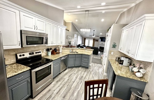 Live Oak House | Happy little get away with pool and hot tub