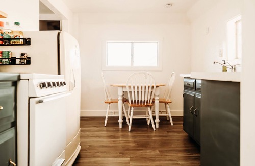 Tropic Bed & Breakfast | Happy Trails Bed and Breakfast