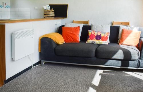 Cromer House | Happy Valley Chalet
