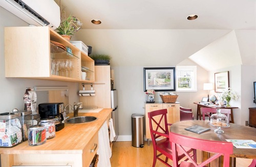 Gig Harbor House | Harbor House - An Enchanting Guesthouse in Downtown Gig Harbor