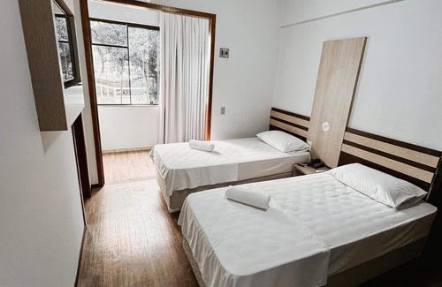 Vila Baependi Hotel | Harbor Inn Jaraguá